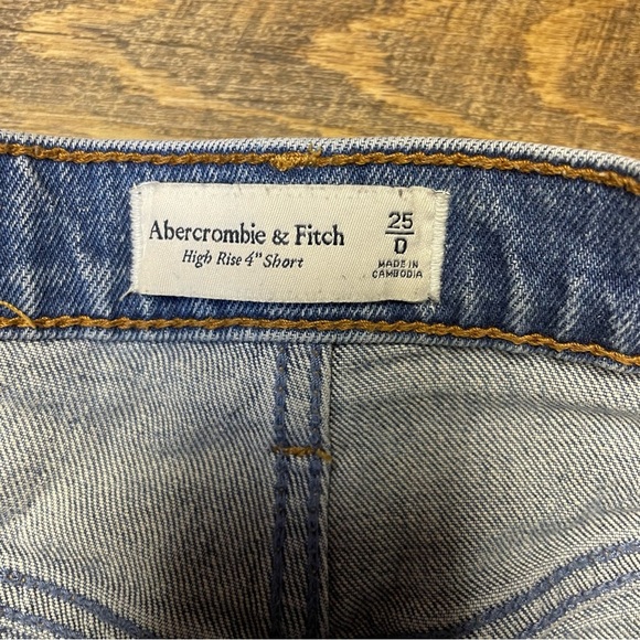 Abercrombie & Fitch High Rise 4" Jean Shorts Blue Denim Distressed Womens 25/0 - Picture 4 of 7